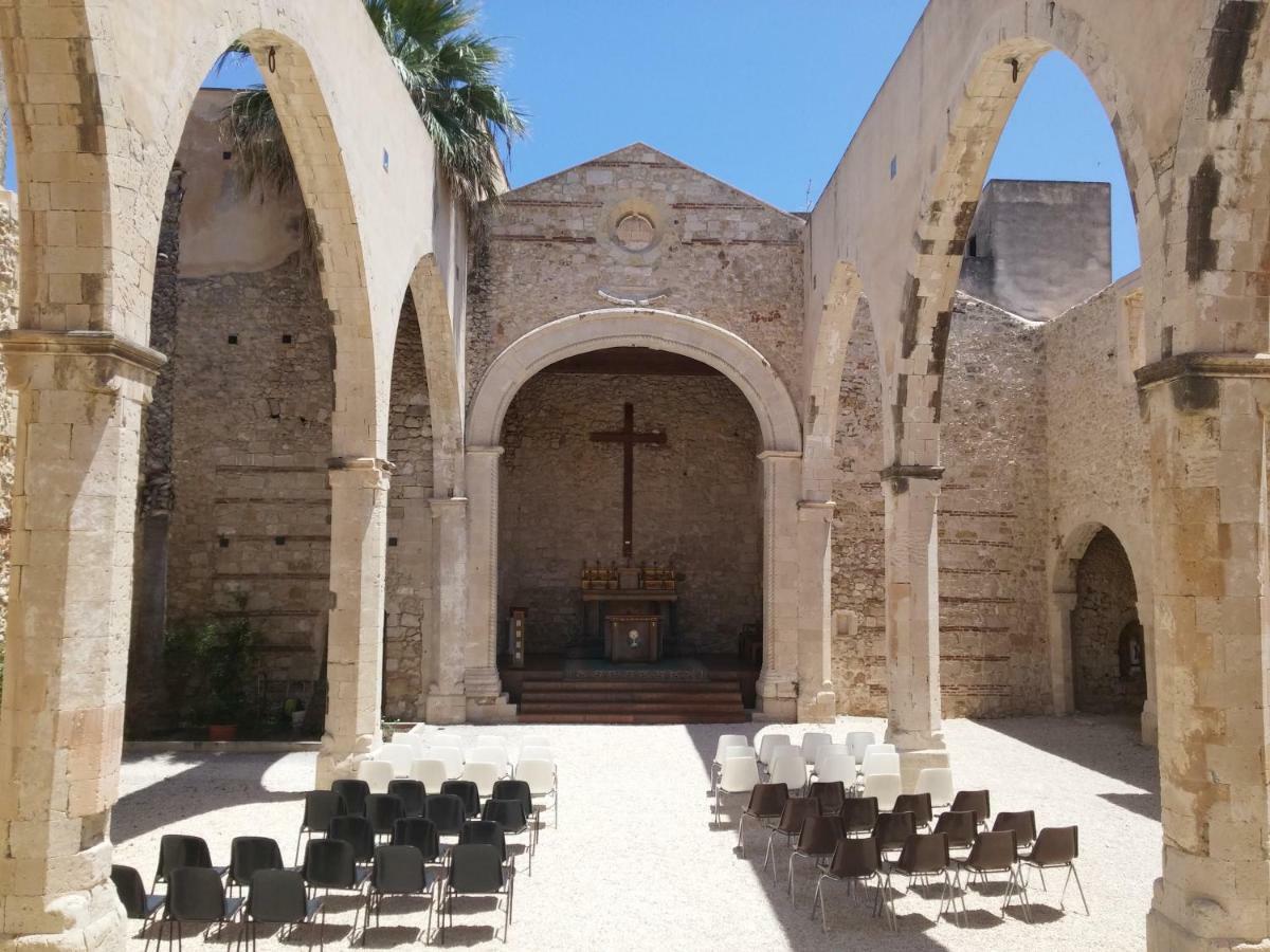 Bed and breakfast D-home Ortigia